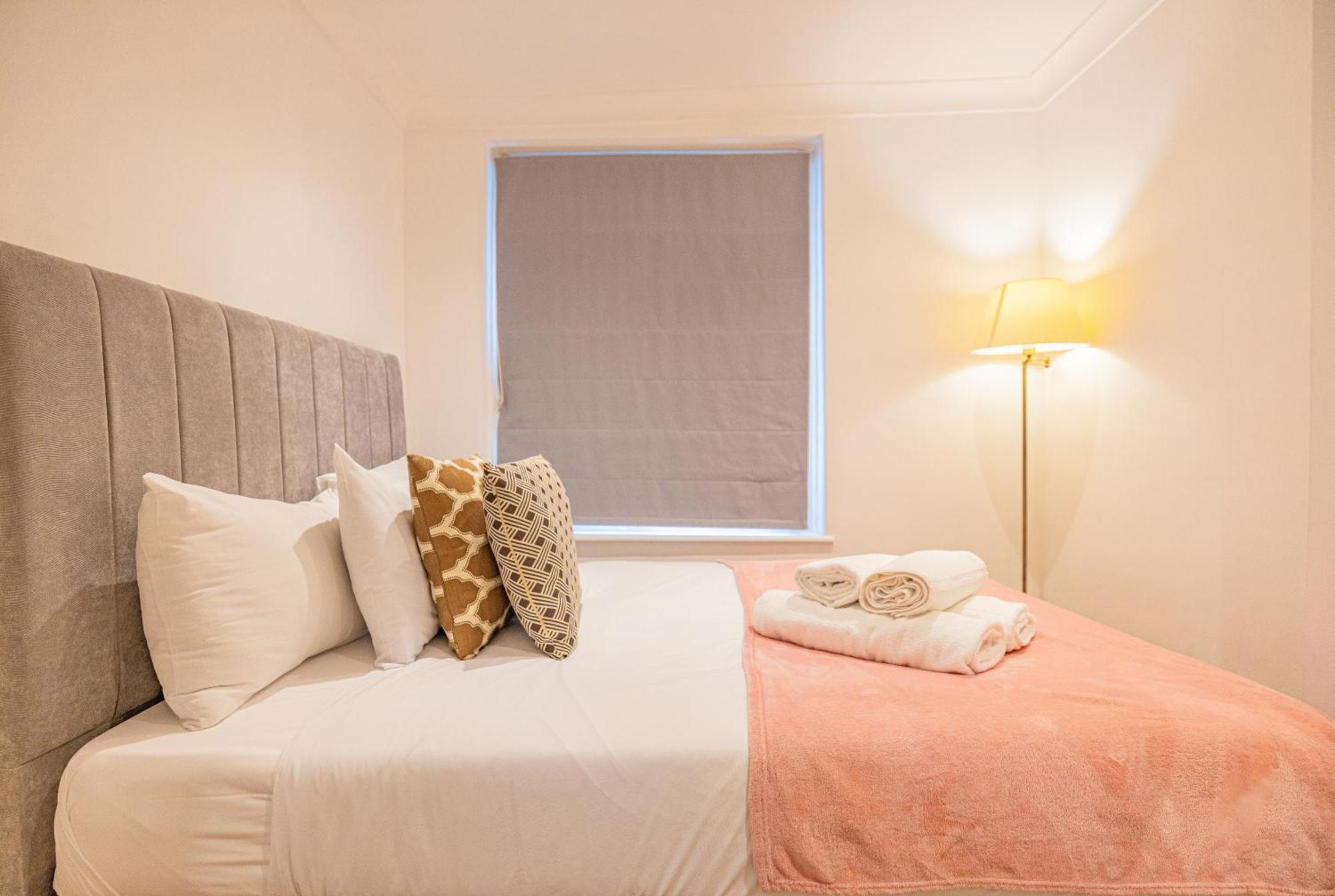 Gorgeous 3 B Edroom Home In Little Venice Londres Extérieur photo